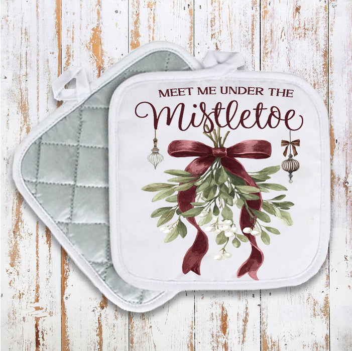 Christmas Meet me under Mistletoe Pot Holder