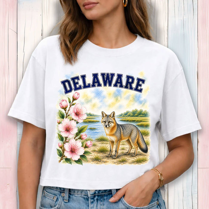 Delaware State Bird and Animal Cropped T-Shirt