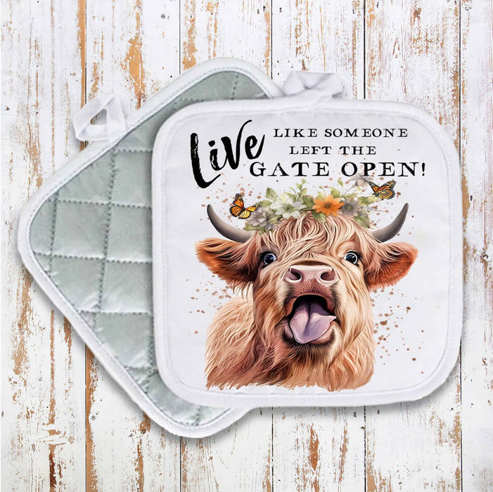 Highland Cow Life Life Gate Open Pot Holder Oven Mitt