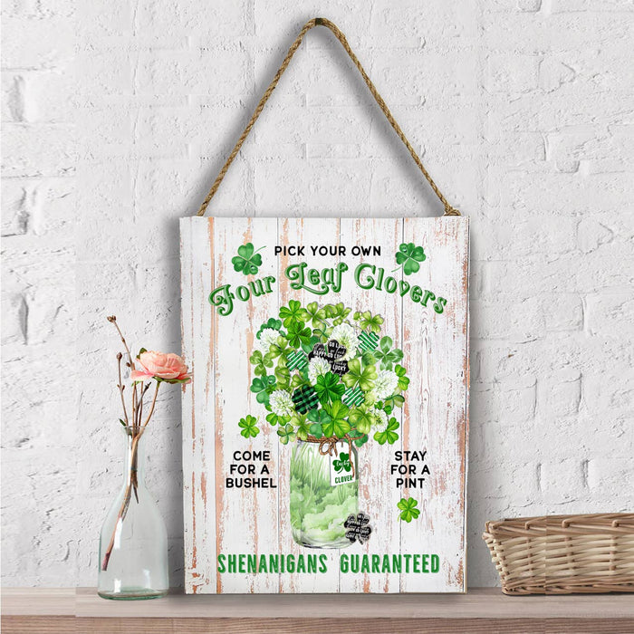 St Patrick's Four Leaf Clover Bouquet Wall Decor