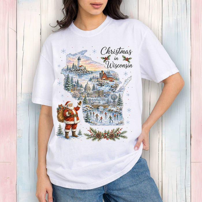 Christmas in Wisconsin State Map T-Shirt