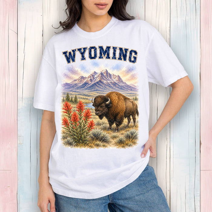 Wyoming State Bird and Animal T-Shirt