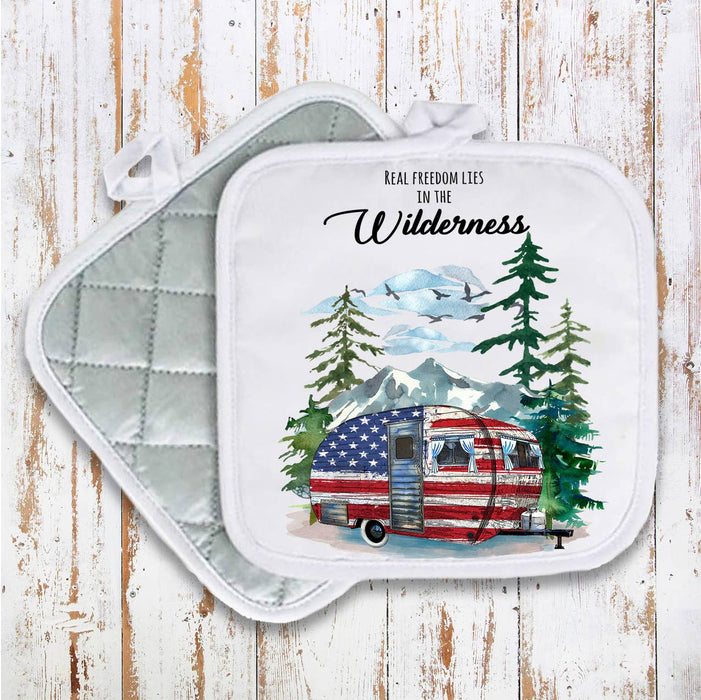 Real Freedom in Wilderness Patriotic Pot Holder Oven Mitt